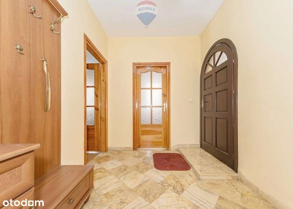 Ponadczasowy luksus u podnóża gór-6