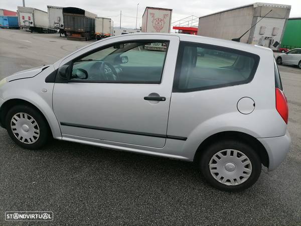 Citroën C2 - 4