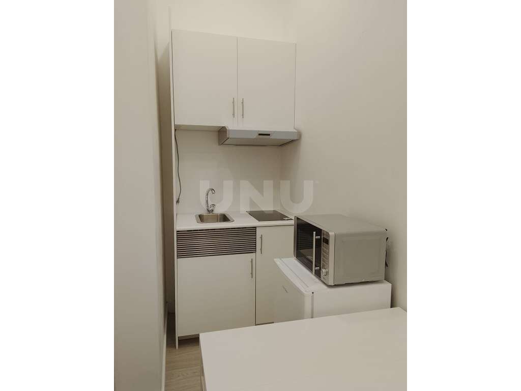 Studio equipado e mobilado no centro de Braga - Grande imagem: 5/9