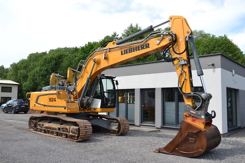 Liebherr 924 2016