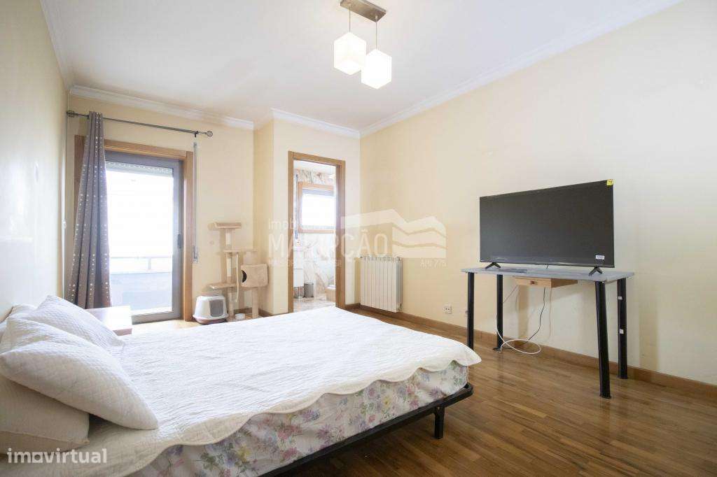 Apartamento T4 em Zona Premium - Pronto a Habitar em Bragança-15