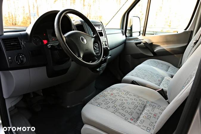 Volkswagen CRAFTER - 19