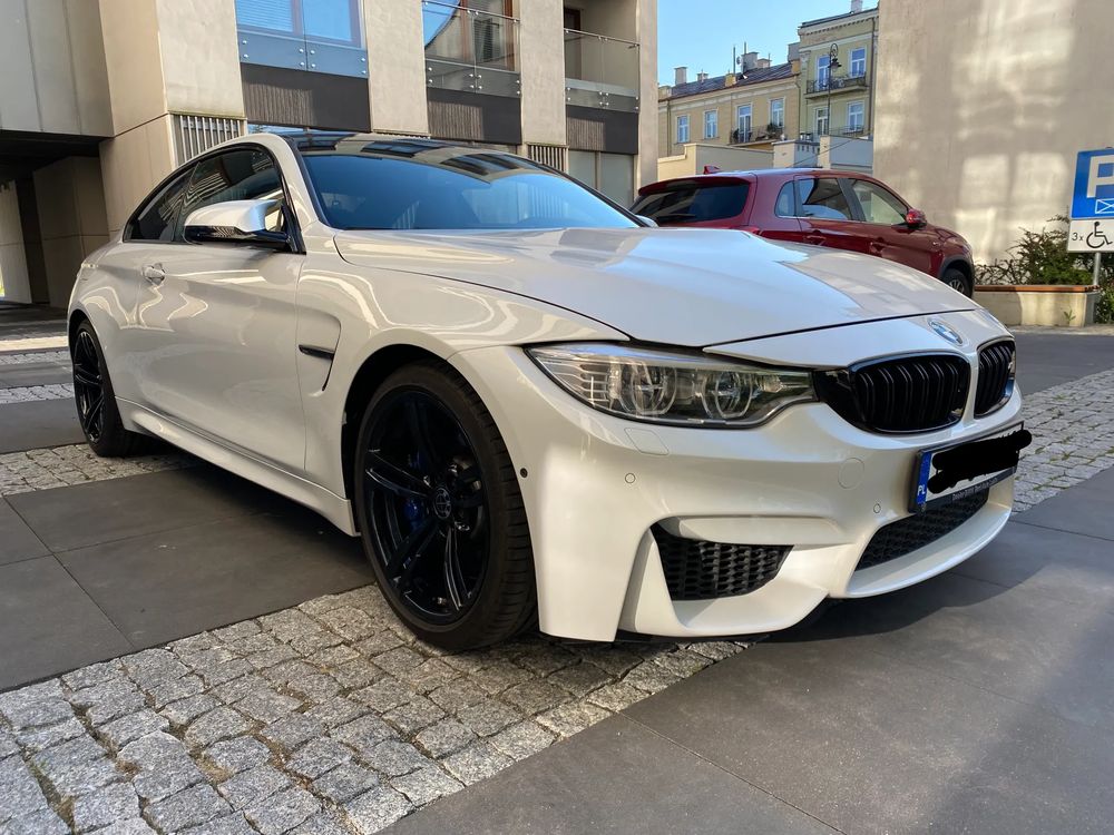 BMW M4 DKG 2015