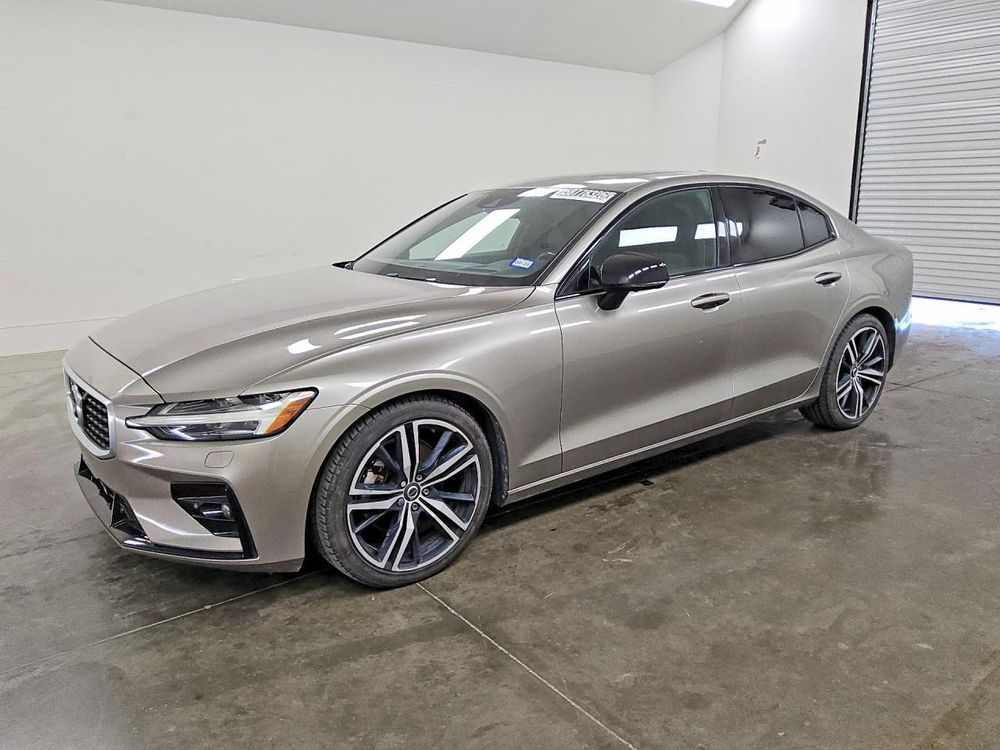Volvo S60 III (2018-) T5 R-Design Momentum 2019