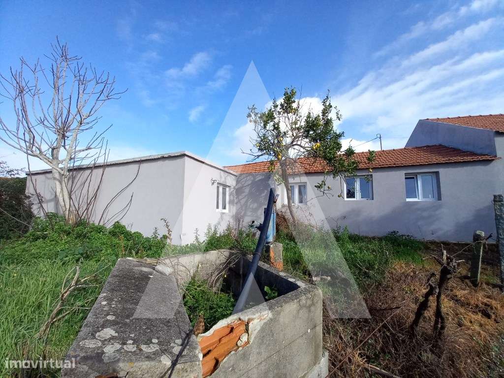 Lote de terreno com duas moradias em Vilarinho - Cacia, junto aos P... - Grande imagem: 3/17