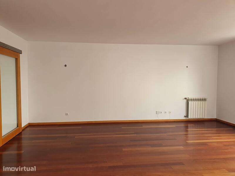 Apartamento em Porto, Bonfim - Grande imagem: 3/14