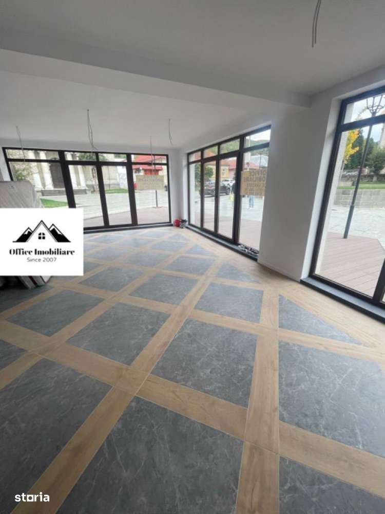 De Vânzare Baia Sprie imobil P+1 (195 mp) Centru Istoric - Imagine principală: 2/10