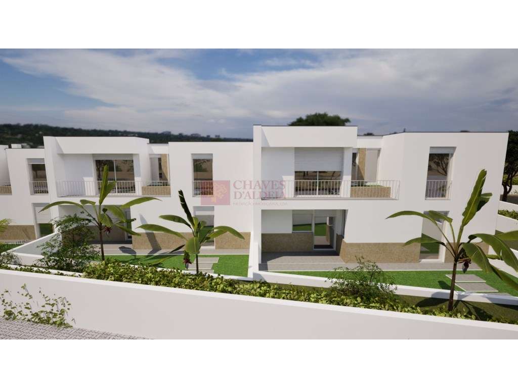 Moradia T4 Exclusiva em Condomínio Privado com Piscina | Junto a Mafra-29