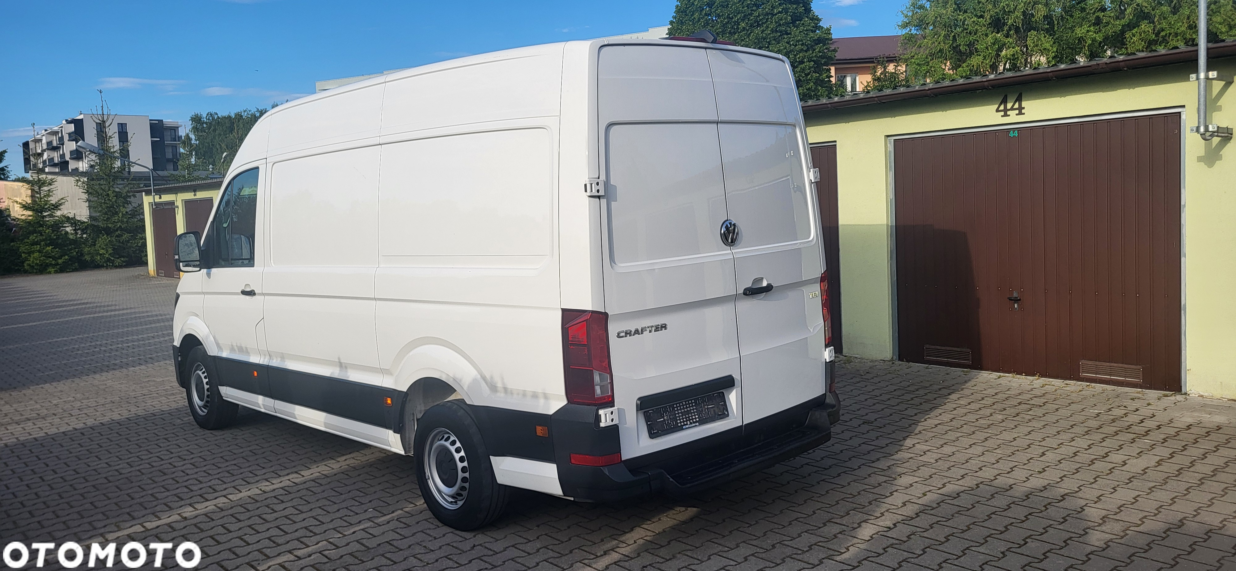 Volkswagen Crafter - 2