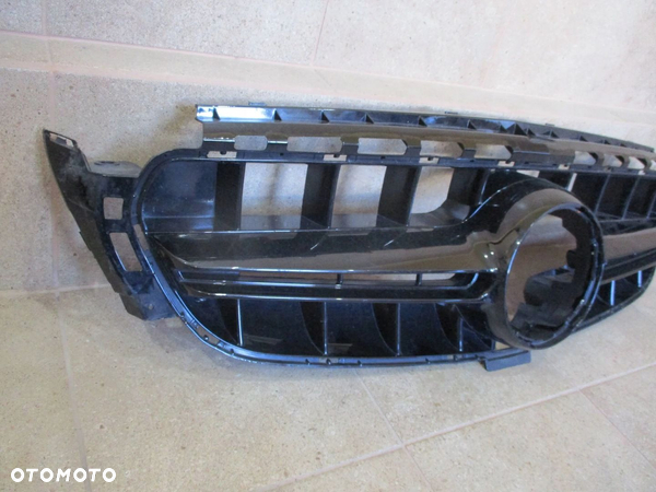 ATRAPA GRILL MERCEDES E63 W213 AMG - 3