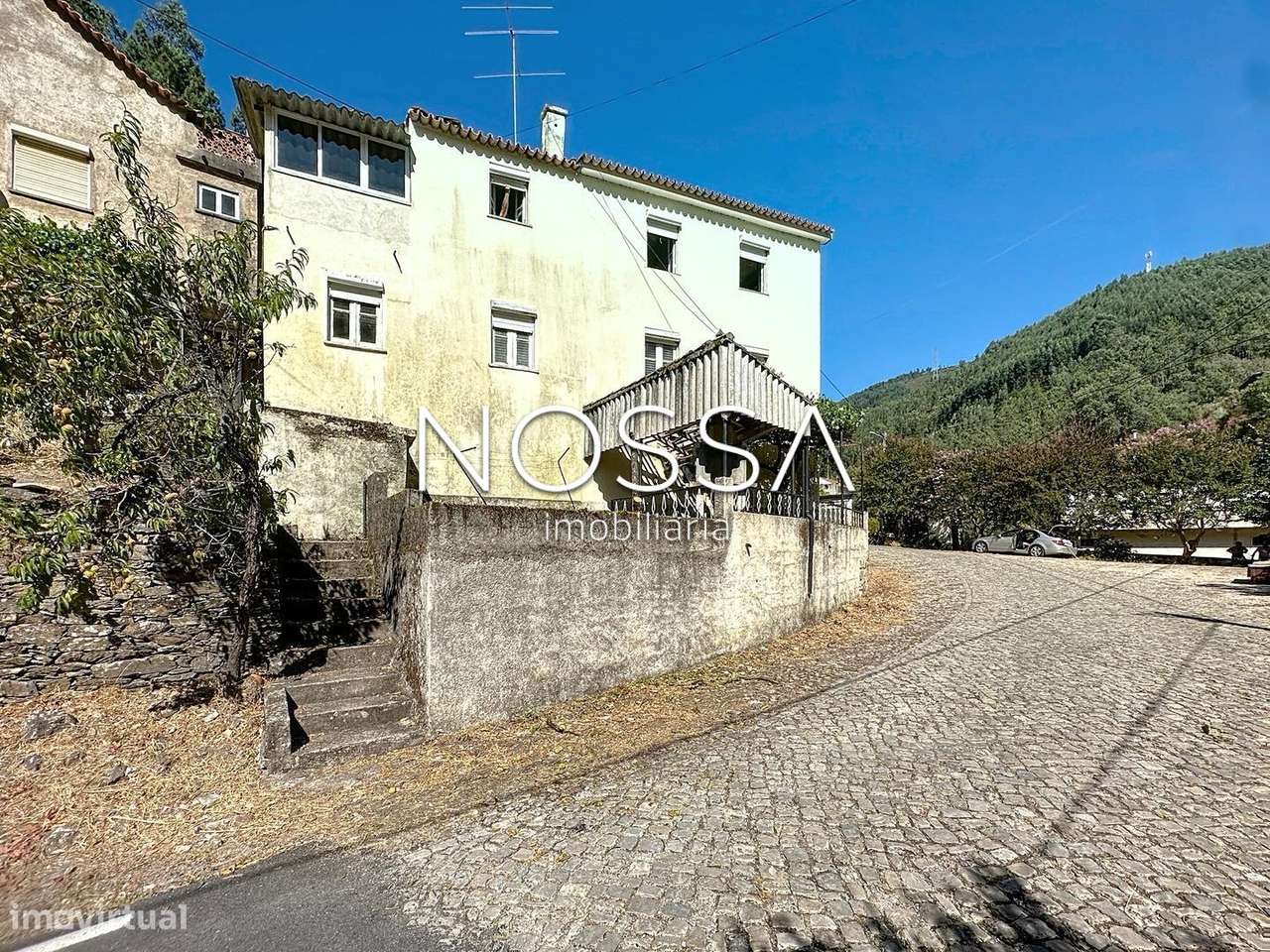 Moradia Bifamifamiliar | Dois pisos independentes | Arganil | Recup... - Grande imagem: 2/41