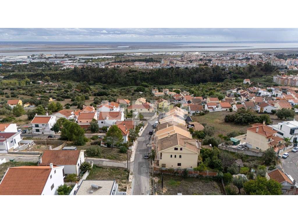 Moradia T3 em Arcena, Alverca!-45