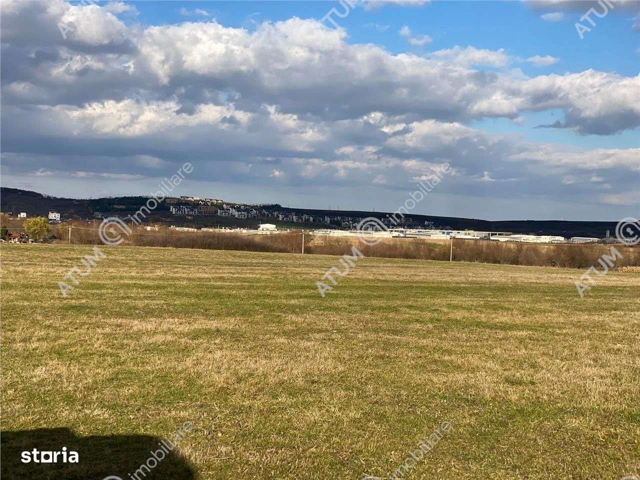 Teren de vanzare 500 mp in Sibiu pretabil investitie-0