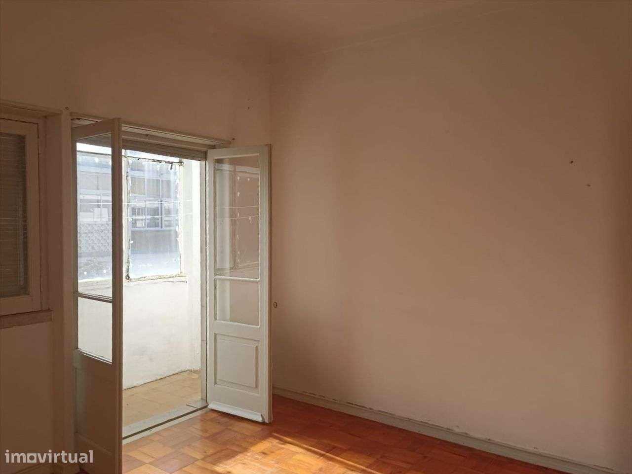 Apartamento T1 no Barreiro – Excelente localização - Grande imagem: 4/11