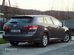 Toyota Avensis 2.0 D-4D Combi Team - 16