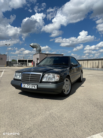 Mercedes-Benz W124 (1984-1993) - 2