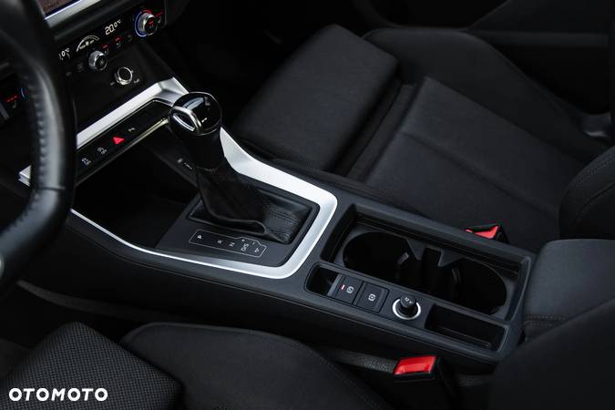 Audi Q3 35 TDI S tronic S line - 24