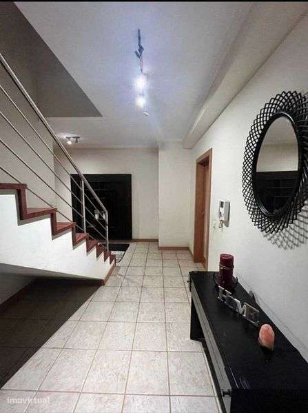 Apartamento T3 Duplex em Arrifana - Grande imagem: 4/11