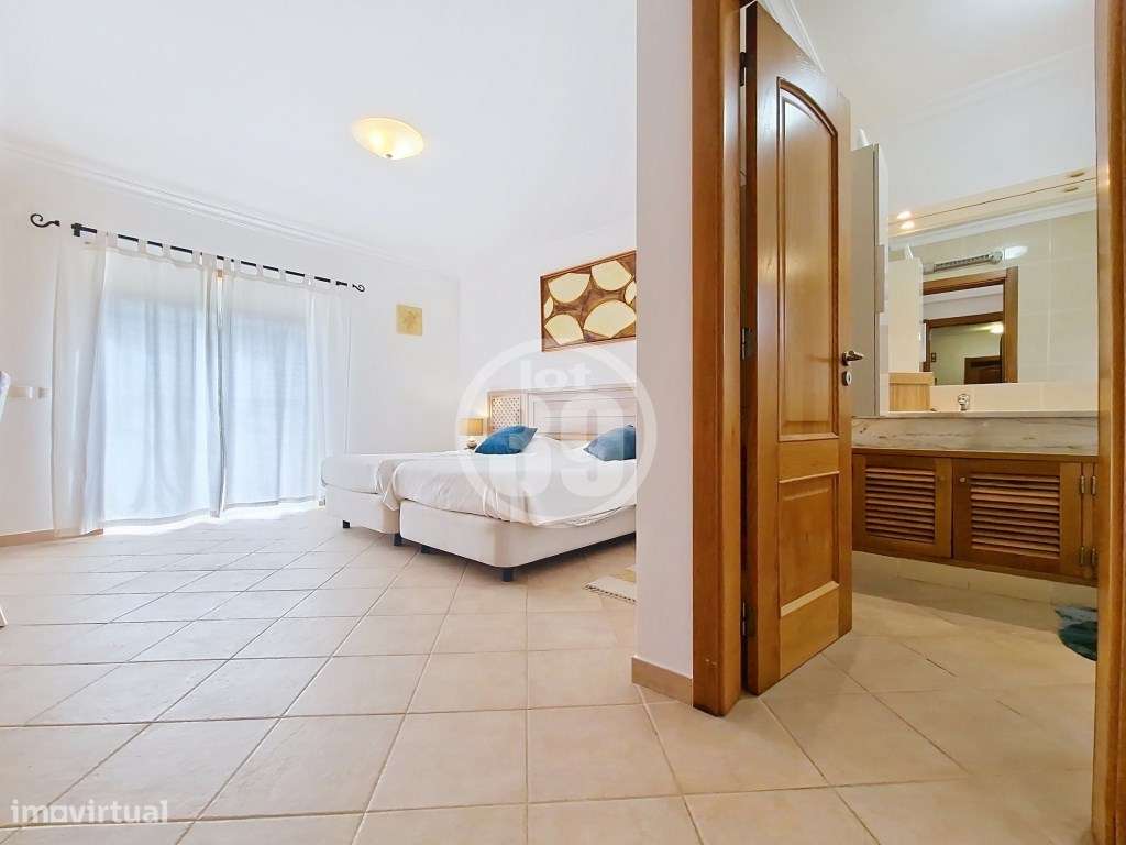 Excelente apartamento com 3 quartos situado no clássico empreendime...-21