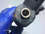Injector Bmw 5 (E60) [Fabr 2004-2010] 7794435 3.0 525D - 2