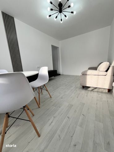 Apartament 2 camere Renovat Zona Micro 15  etajul 3 !!!-11