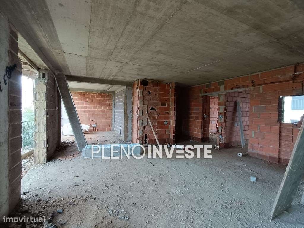 Apartamento T3 novo com terraço e 2 parqueamentos - Grande imagem: 5/22