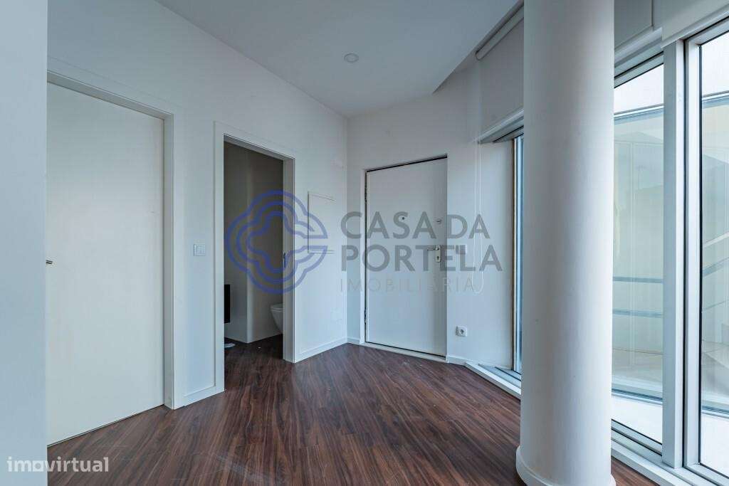 Apartamento DuplexT3  Para Venda Em Lordelo do Ouro No Porto - Grande imagem: 5/25