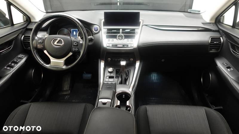 Lexus NX - 9