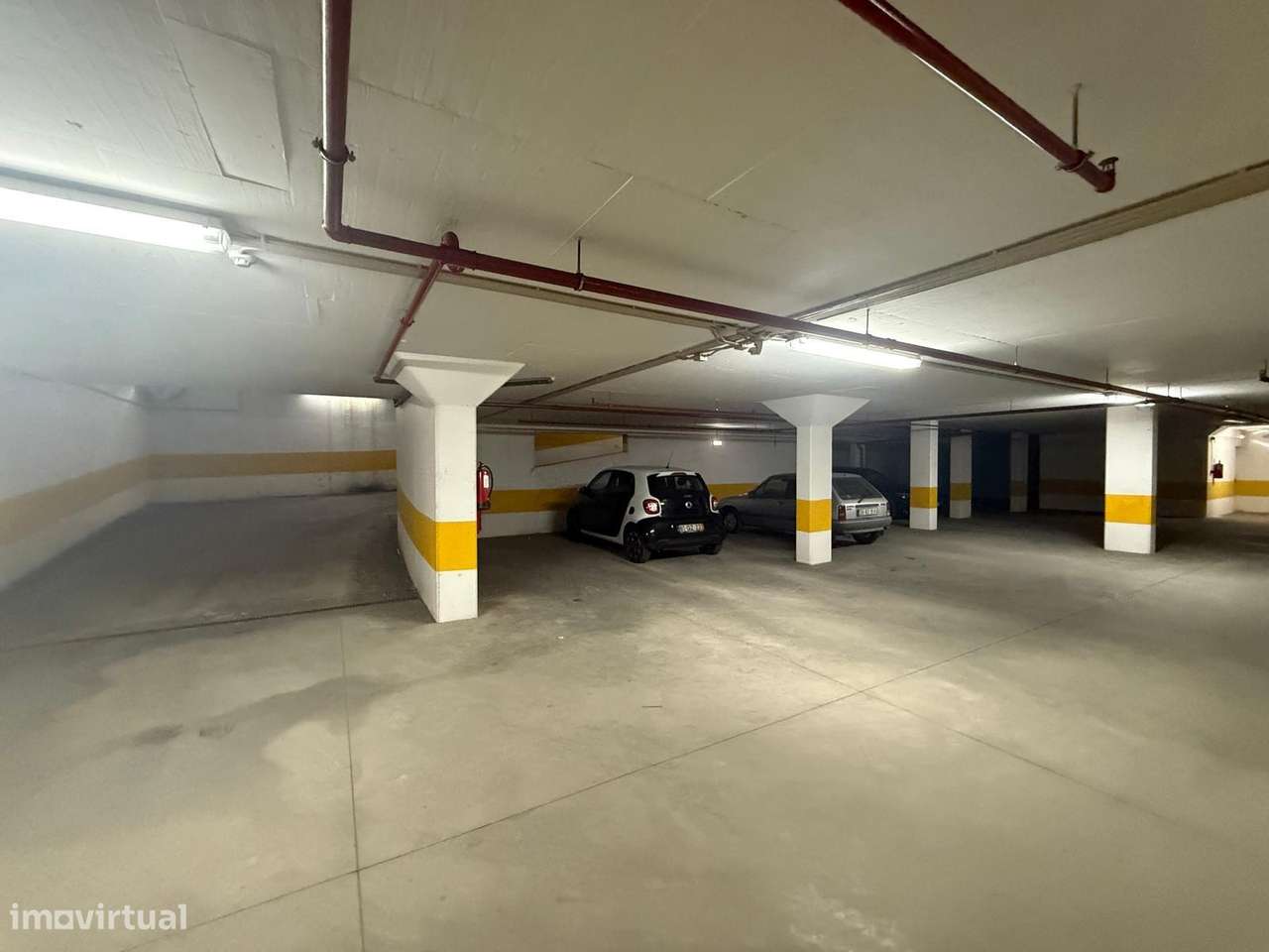 Garagem p/ 100 Carros - Centro do Barreiro - Grande imagem: 4/6