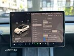 Tesla Model Y Long Range Dual Motor AWD - 28