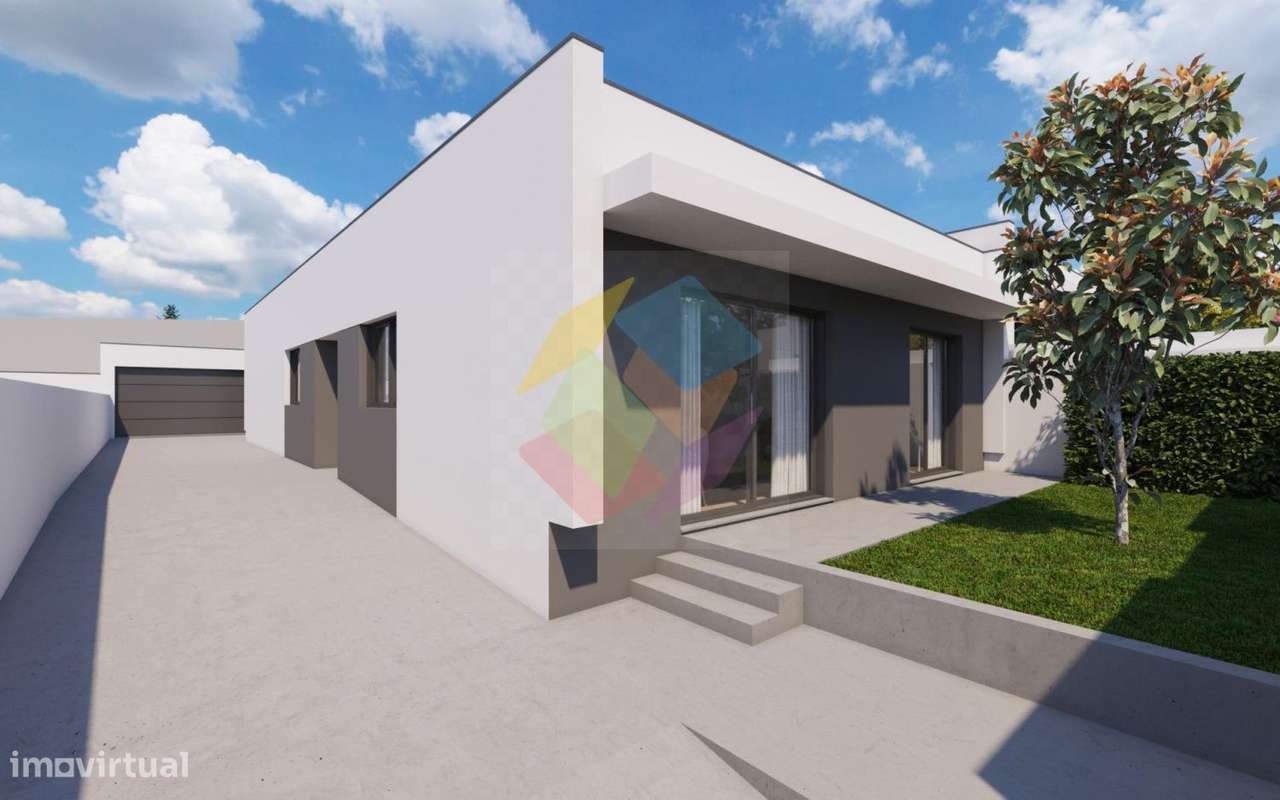 Moradia T3 Geminada de 2 pisos e 3 frentes – Travanca, Santa Maria d-12