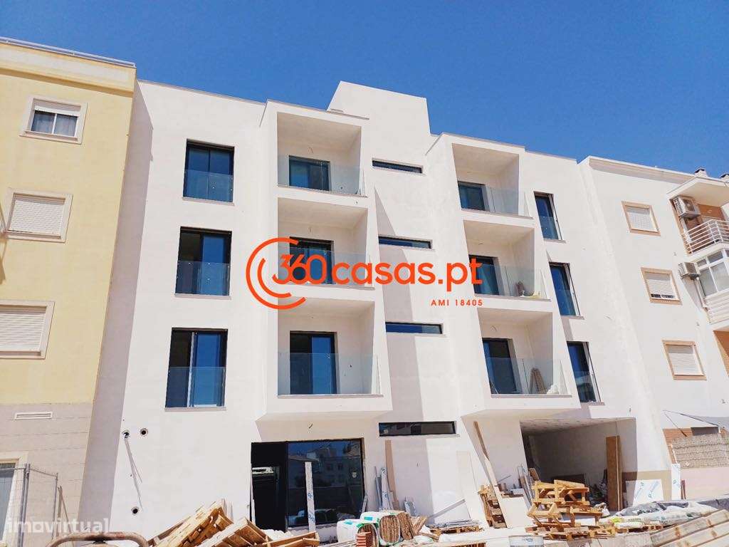 Apartamento T2 com garagem em Almancil-13