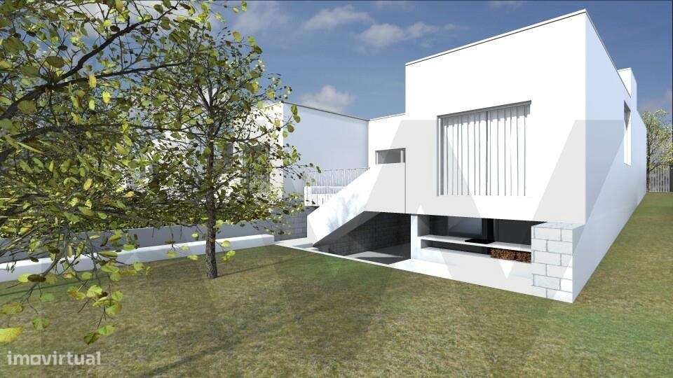 Lote para construção de Moradia T2 em Óbidos - Grande imagem: 2/17