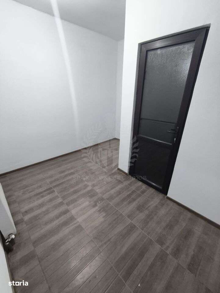 HALA PRODUCTIE //ZONA BUCOV - Imagine principală: 5/9