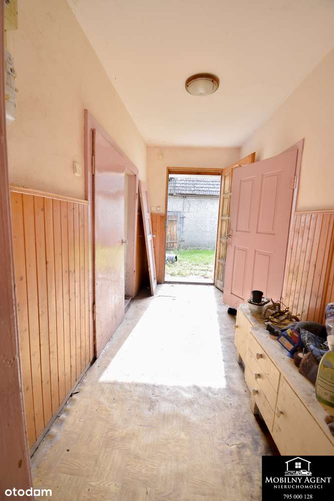 HIT ! Duży dom + działka + 2 garaże + budynek gospodarczy + samochód-12