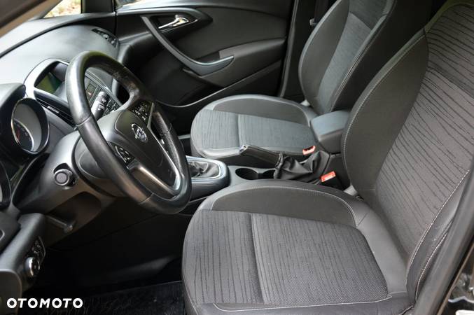 Opel Astra IV 1.4 T Active EU6 - 22