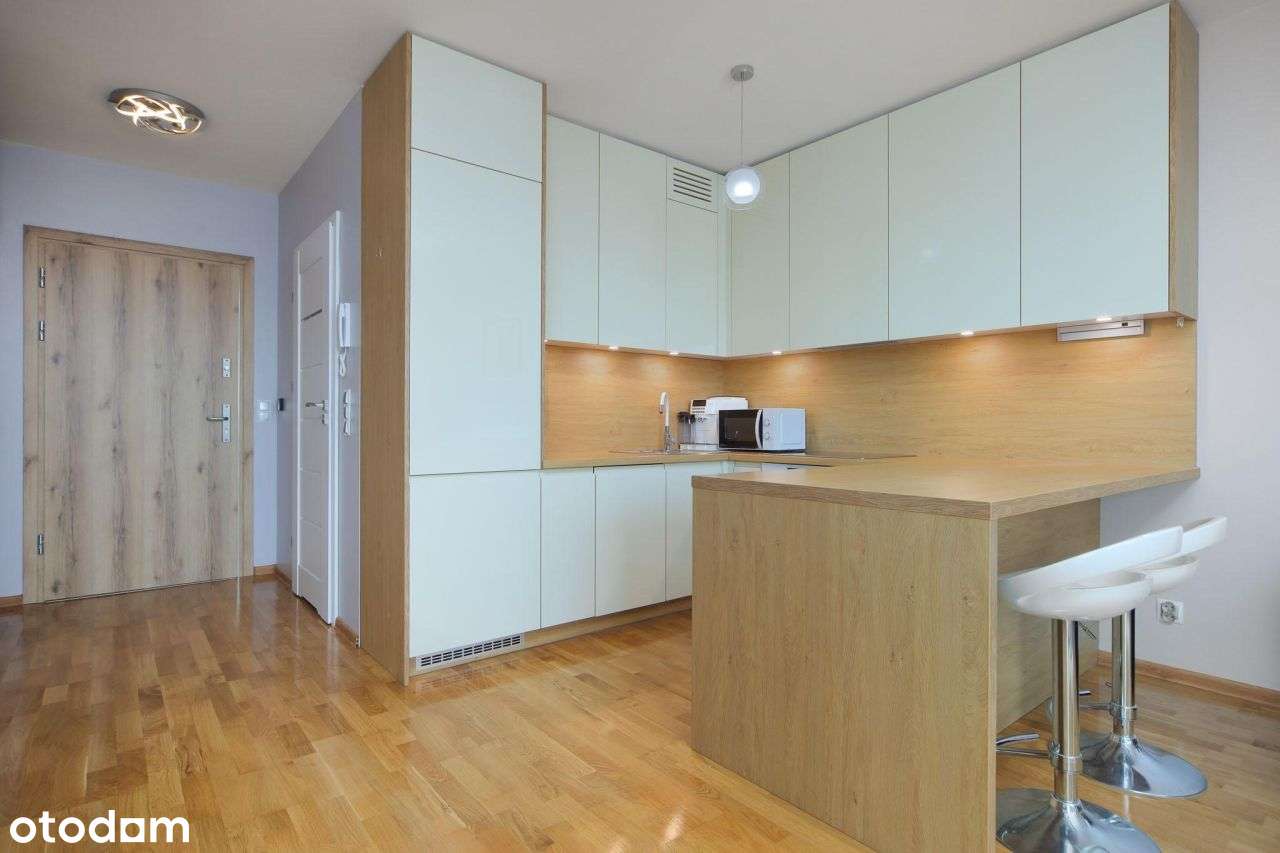 3 pokojowy apartament - wyjątkowa lokalizacja – WIDOK-2