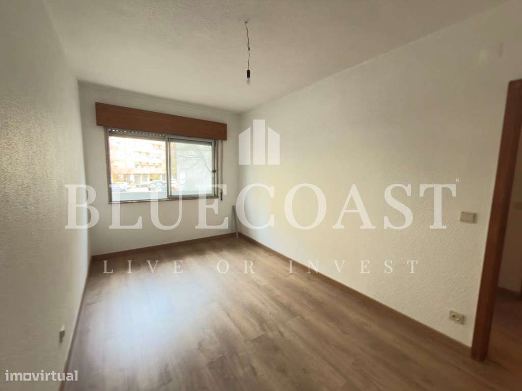 Apartamento de 4 assoalhadas com Excelente Localização e Ampla Ofer...-16