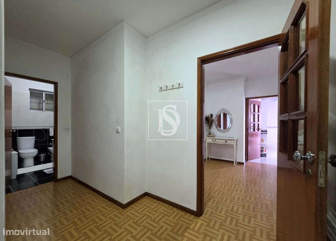 Apartamento T3 no centro de Fafe-12