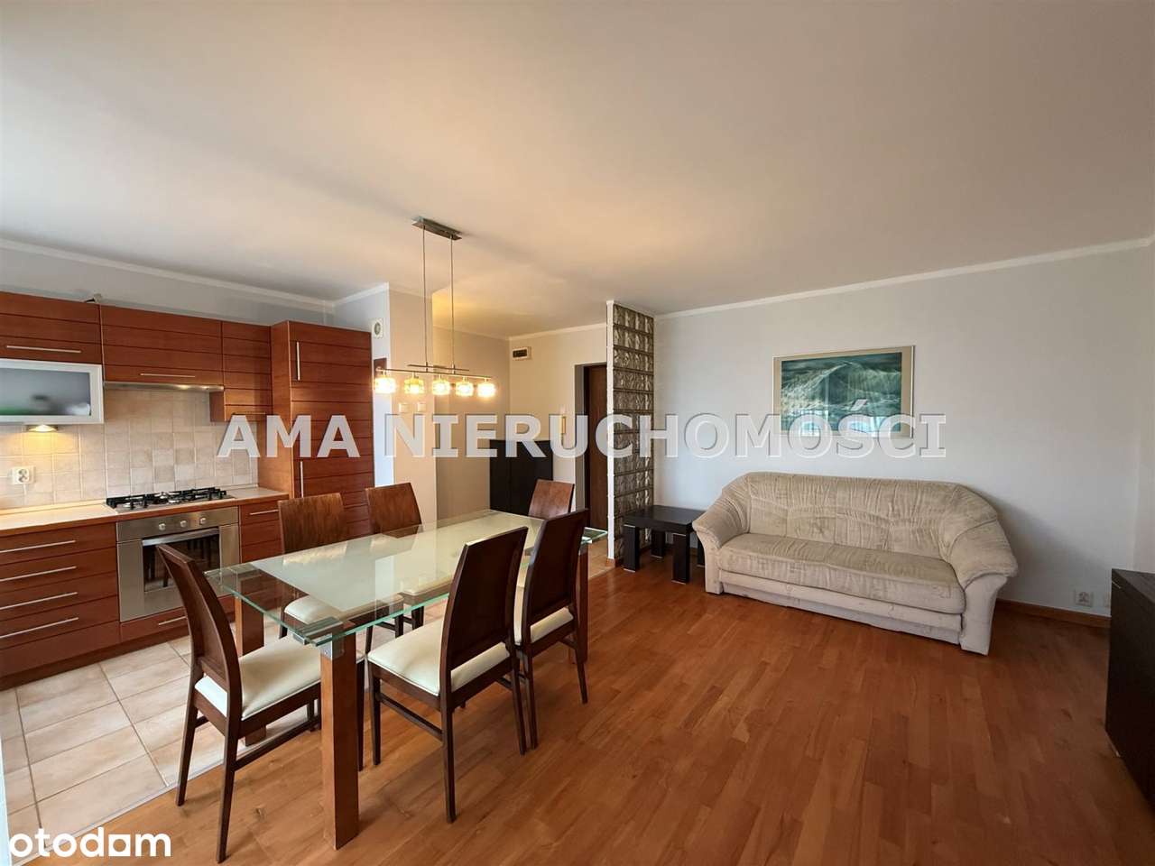 Atrakcyjne 3-pokojowe mieszkanie po odświeżeniu-4