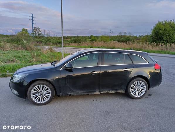 Opel Insignia 2.0 CDTI Sports Tourer - 1