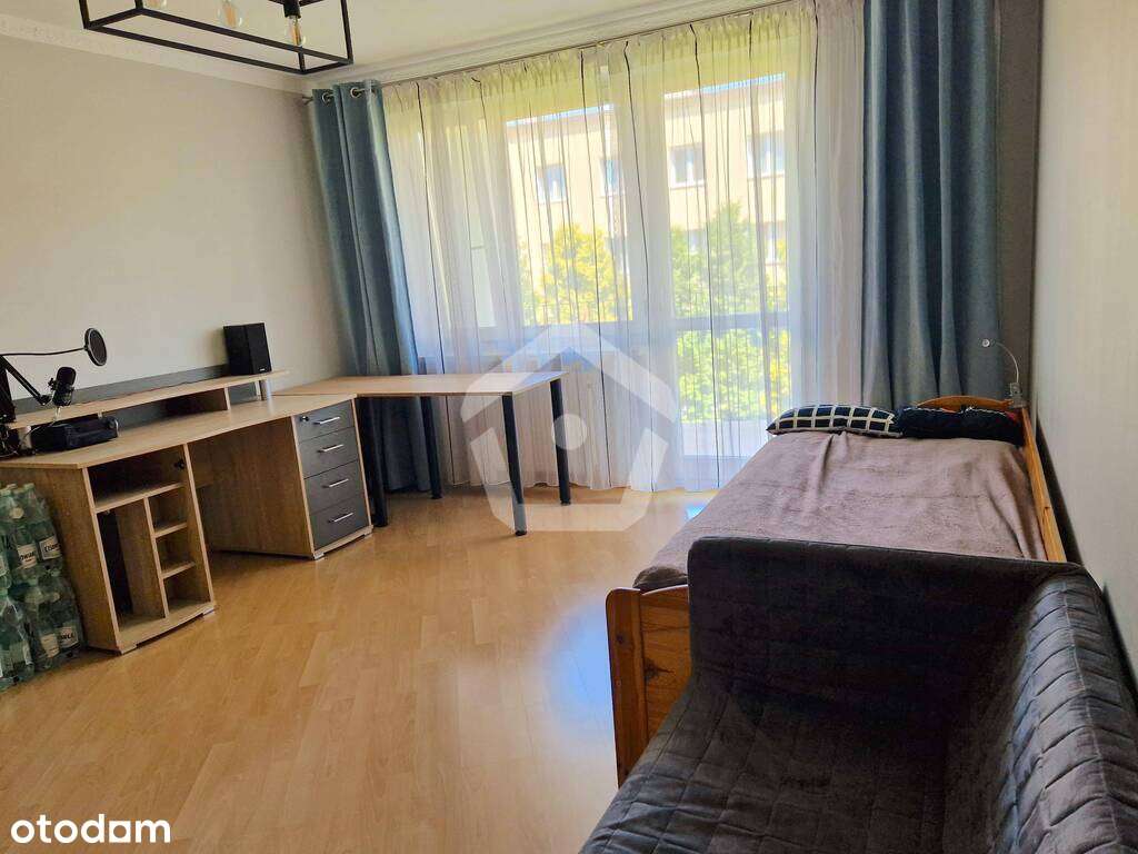 Przestronne mieszkanie 2 pokojowe blisko centrum - Pełny obrazek: 4/8