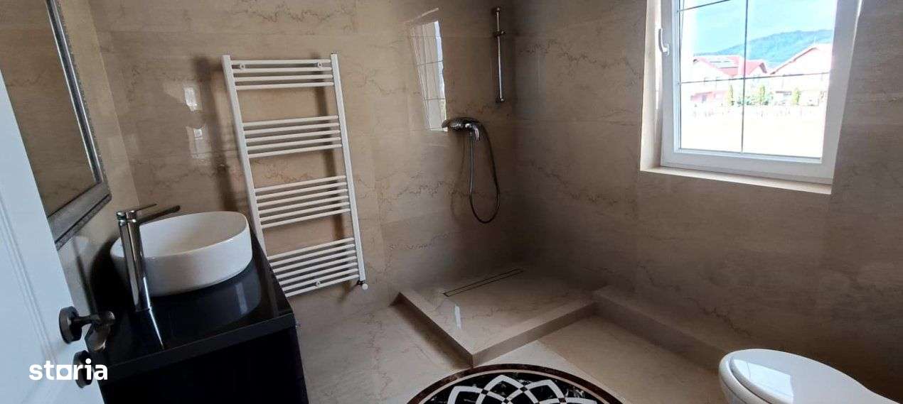 Casa mobilata si utilata cu proiect deosebit , foarte rar intalnit-9