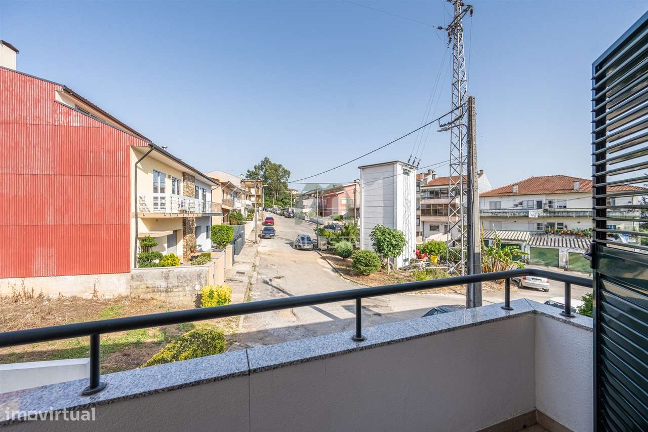 Moradia Geminada T4 Venda em Gondomar (São Cosme), Valbom e Jovim,Gond-26