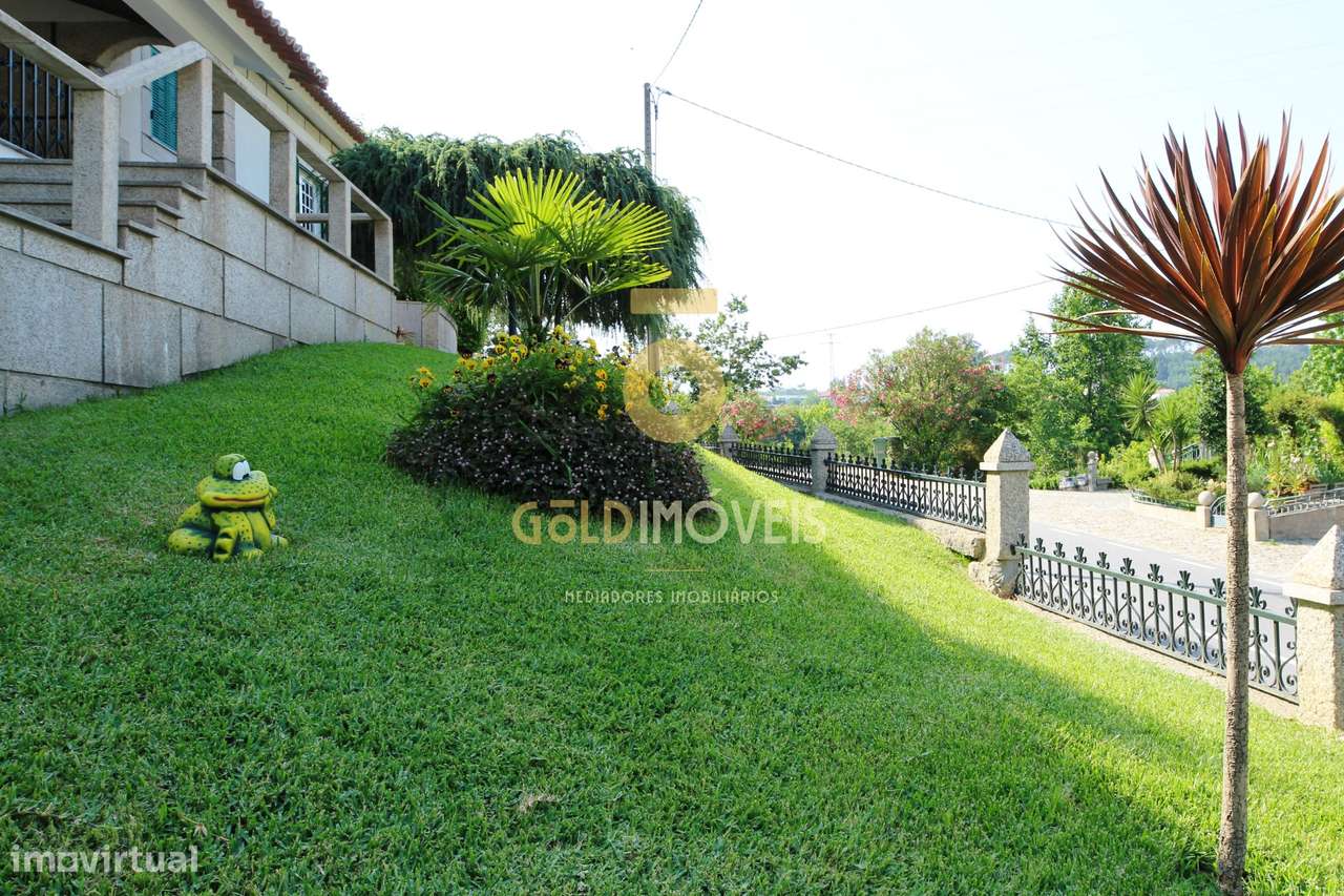 Moradia Isolada T3 em Pidre, Mancelos - Amarante-35