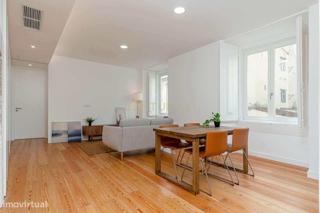 APARTMENTO MODERNO T1 CHIADO – 70M² PERTO LARGO DO CAMÕES - Grande imagem: 3/25