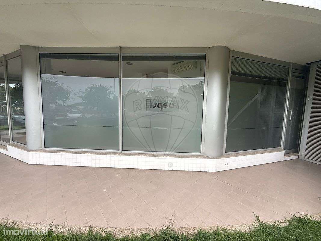 Loja  para arrendamento - Grande imagem: 2/18