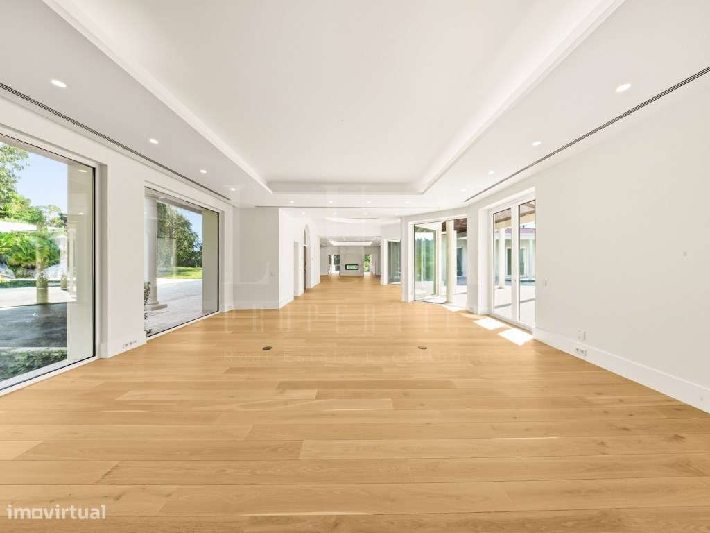 MORADIA DE SUPER LUXO COM 1.117,23m2 EM CONDOMÍNIO DE PRESTÍGIO NO ... - Grande imagem: 4/45