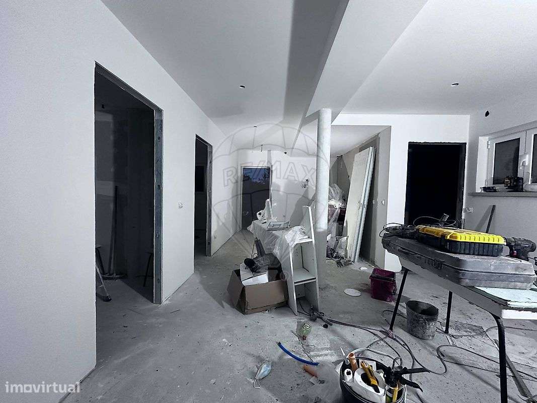 Apartamento T2 para arrendamento - Grande imagem: 4/15