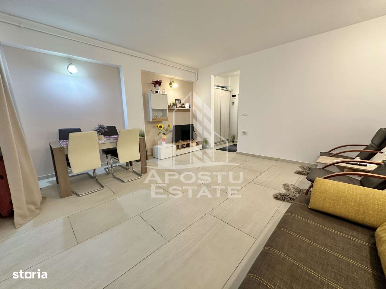 Apartament cu o camera mobilat si utilat la parter in Giroc la asfalt. - Imagine principală: 4/12